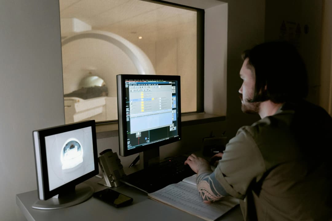 Diagnostic Labs & Imaging Centers